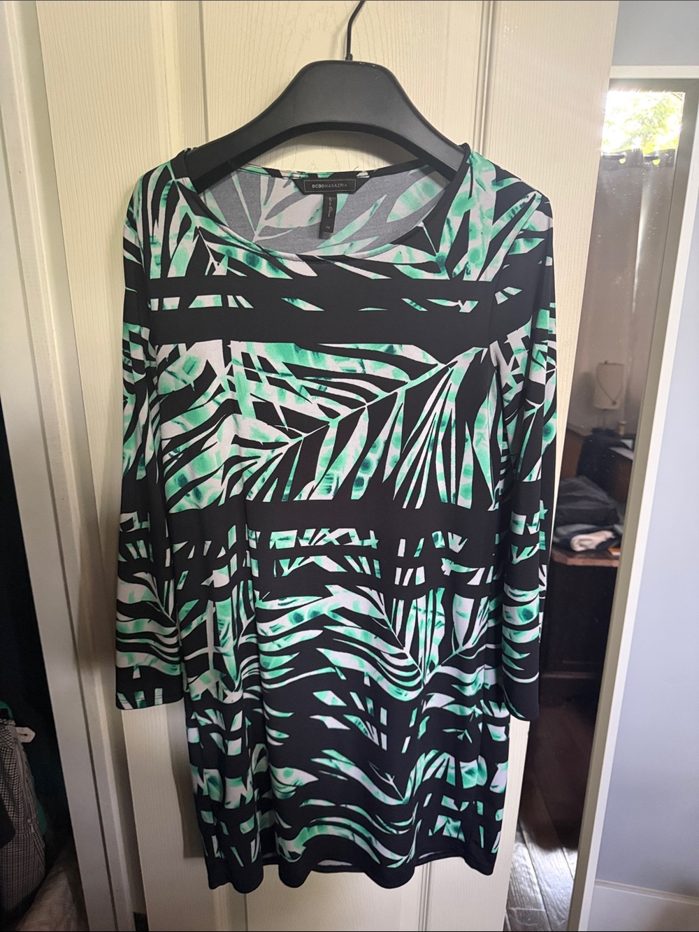 BCBG Green Black Tropical Print dress